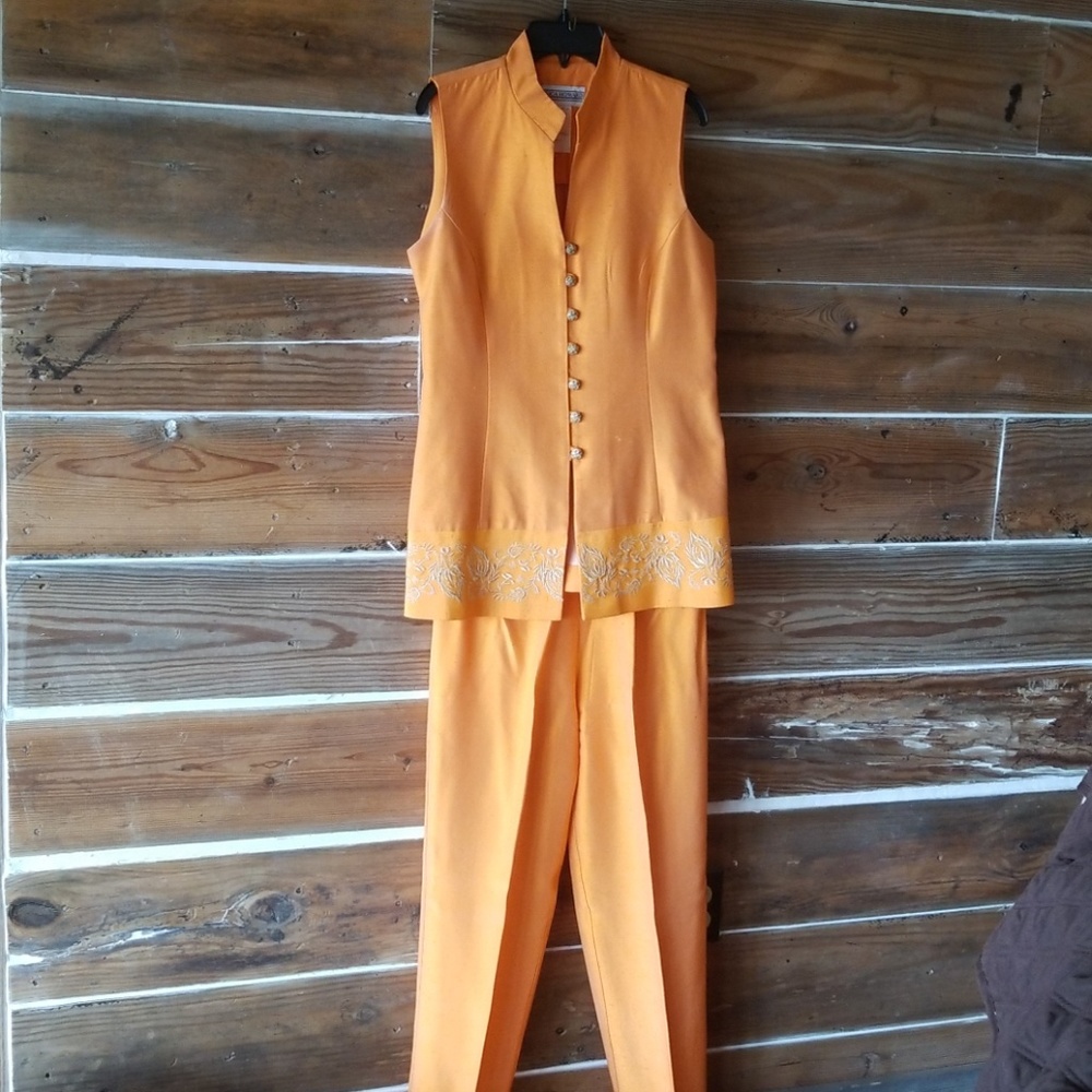 2 piece suit